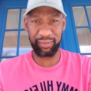 Meet your Posher, Travis